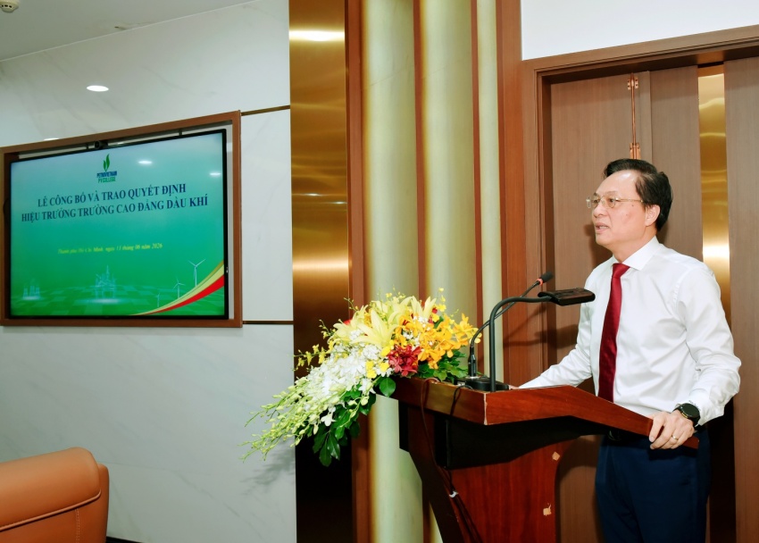 Trường Cao đẳng Dầu khí có tân Hiệu trưởng Trường Cao đẳng Dầu khí có tân Hiệu trưởng