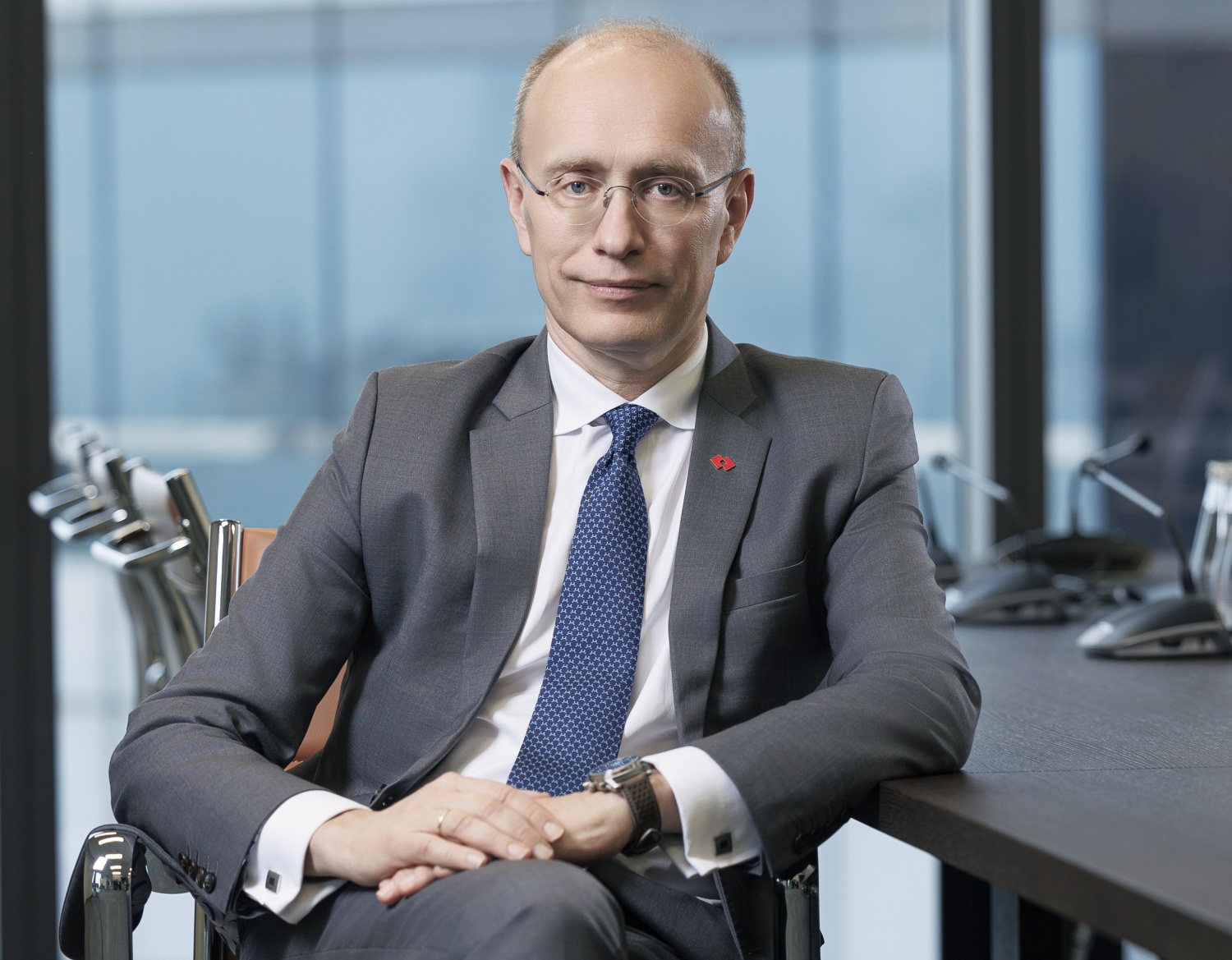 CEO Techcombank: Biến động năng lượng toàn cầu không làm chệch hướng tăng trưởng của Việt Nam