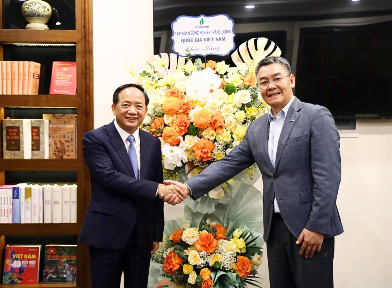 Lãnh đạo Petrovietnam chúc mừng Ban Tuyên giáo và Dân vận Trung ương nhân Ngày Báo chí Cách mạng Việt Nam