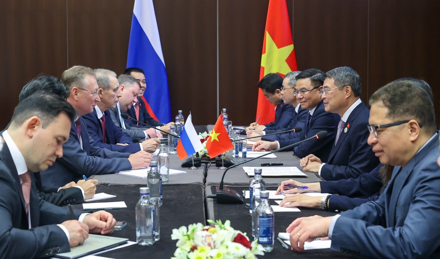 Thủ tướng đề nghị đẩy mạnh hoạt động của Liên doanh Rusvietpetro tại Nga