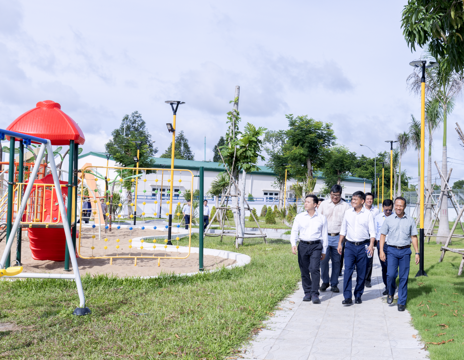 PVCFC hoàn thiện hạ tầng tiện ích cho NLĐ tại Khu nhà ở công vụ Cụm Khí - Điện - Đạm Cà Mau