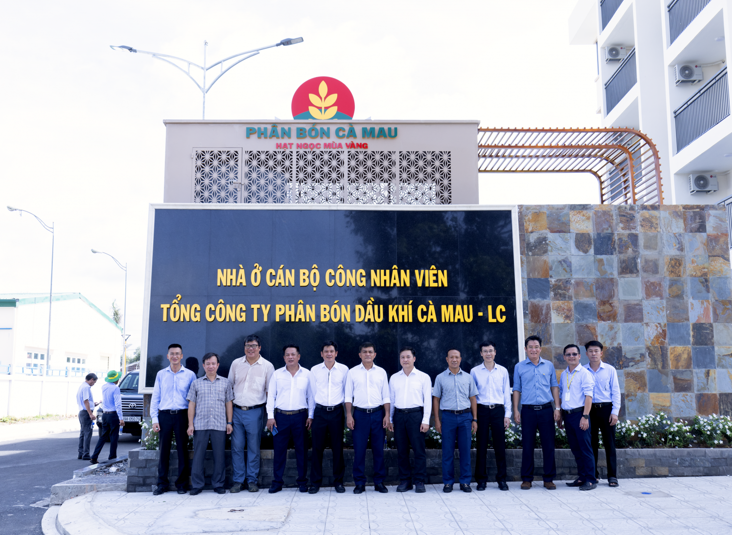 PVCFC hoàn thiện hạ tầng tiện ích cho NLĐ tại Khu nhà ở công vụ Cụm Khí - Điện - Đạm Cà Mau