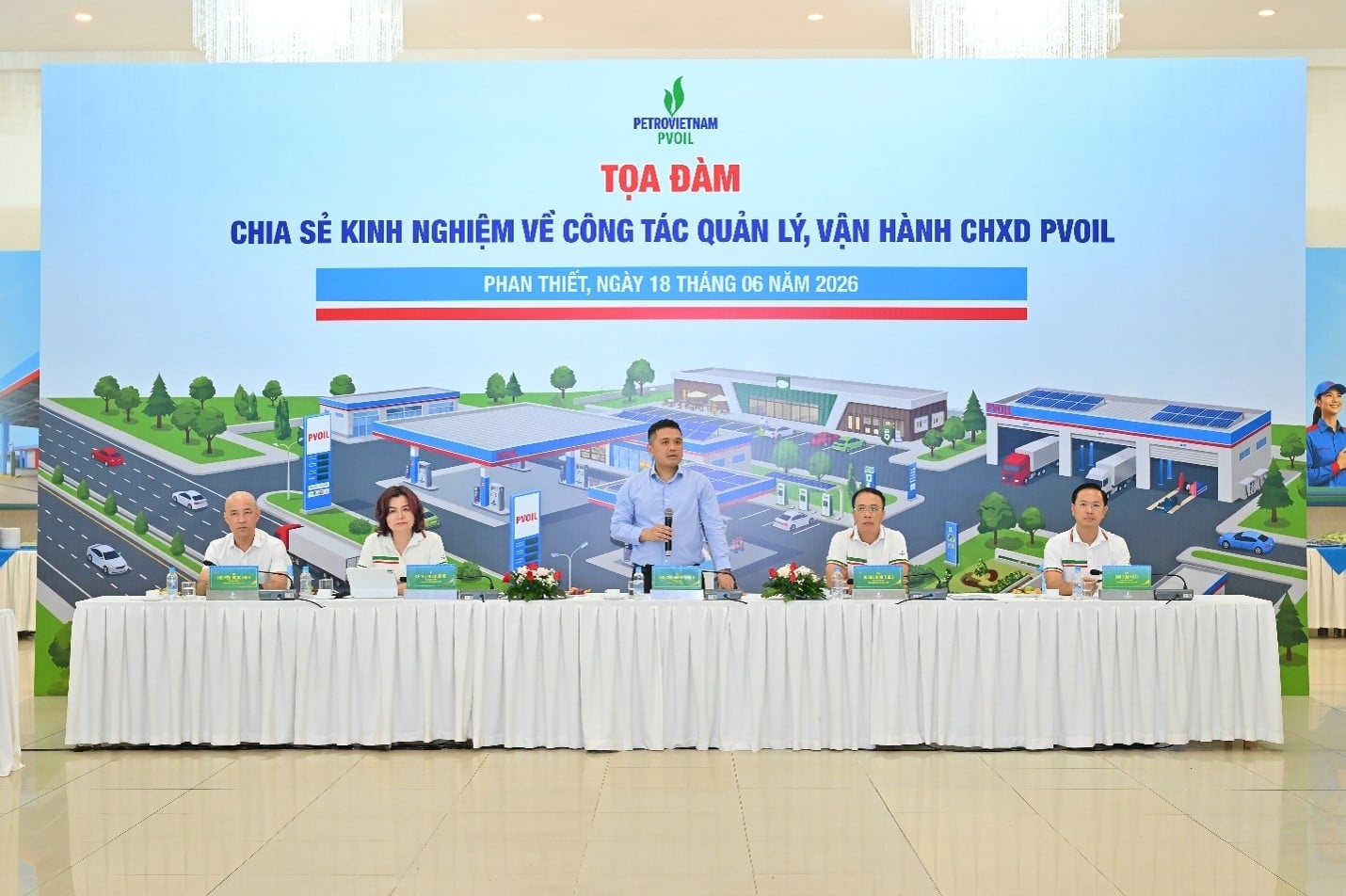 Ông Nguyễn Đăng Trình – Tổng Giám đốc PVOIL phát biểu kết luận Ông Nguyễn Đăng Trình – Tổng Giám đốc PVOIL phát biểu kết luận