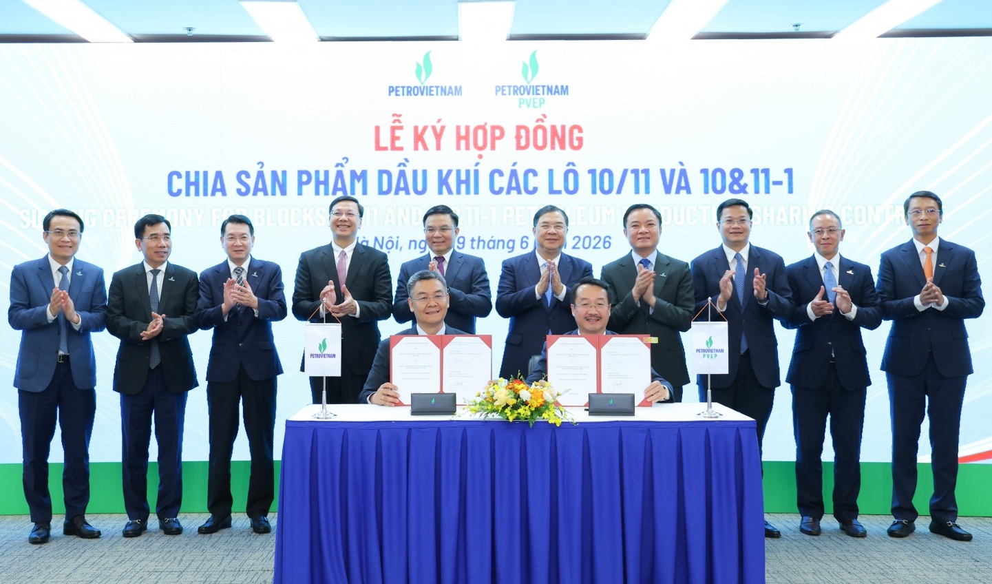 Petrovietnam ký kết các hợp đồng quan trọng, tạo động lực bảo đảm an ninh năng lượng và mục tiêu tăng trưởng "2 con số"