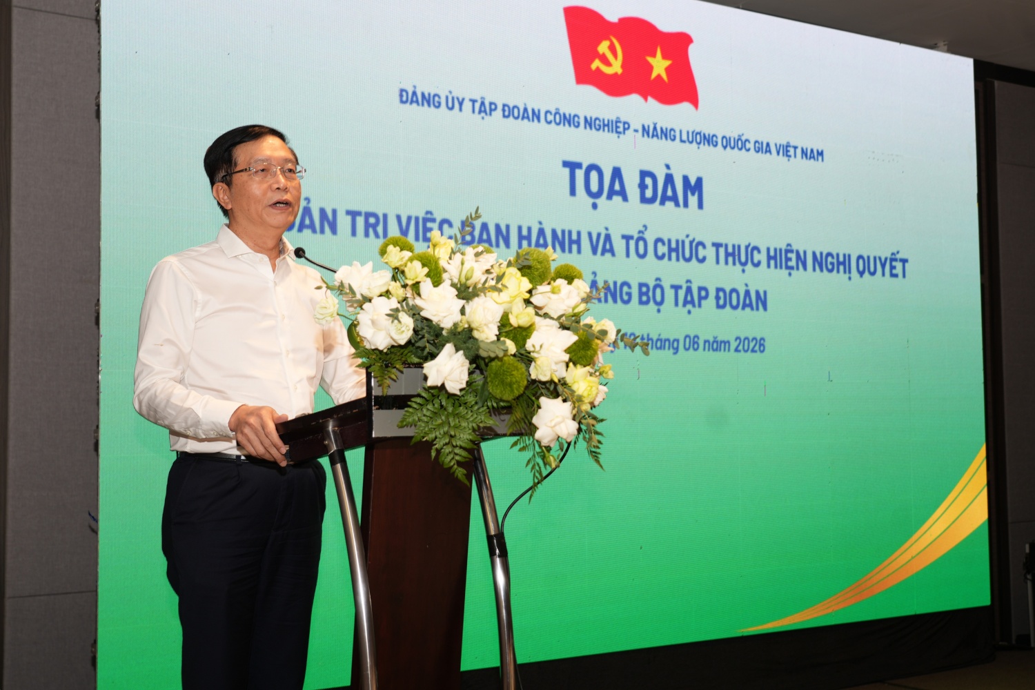 Petrovietnam nâng cao hiệu quả quản trị việc ban hành và tổ chức thực hiện nghị quyết Petrovietnam nâng cao hiệu quả quản trị việc ban hành và tổ chức thực hiện nghị quyết