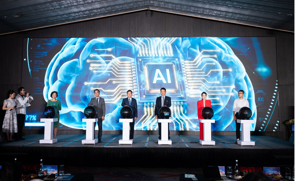 Techcombank tiếp tục đồng tổ chức và tài trợ độc quyền “AI Thực Chiến” mùa 2 Techcombank tiếp tục đồng tổ chức và tài trợ độc quyền “AI Thực Chiến” mùa 2