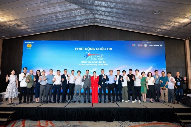 Techcombank tiếp tục đồng tổ chức và tài trợ độc quyền “AI Thực Chiến” mùa 2 Techcombank tiếp tục đồng tổ chức và tài trợ độc quyền “AI Thực Chiến” mùa 2