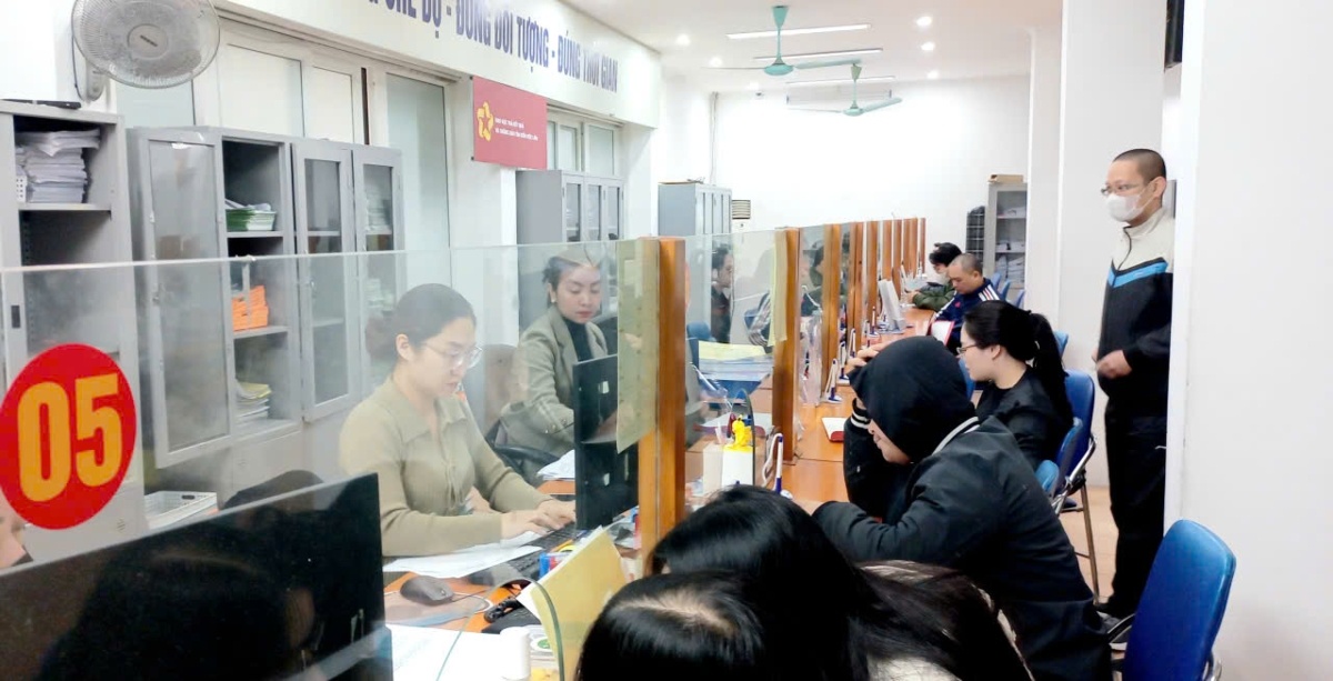 Nhóm lao động 25-40 tuổi chiếm hơn 62% số người thất nghiệp tại Hà Nội Nhóm lao động 25-40 tuổi chiếm hơn 62% số người thất nghiệp tại Hà Nội