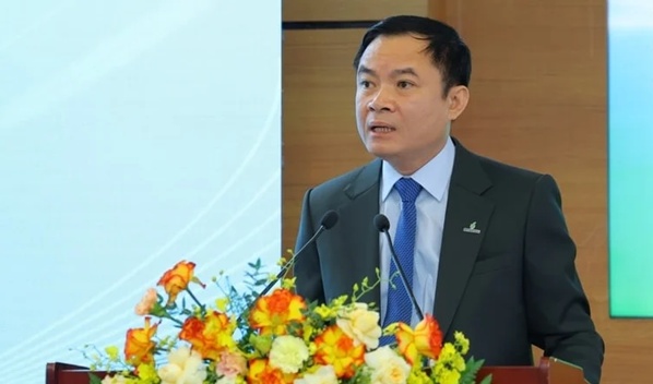 Petrovietnam signs key oil & gas deals to bolster energy security