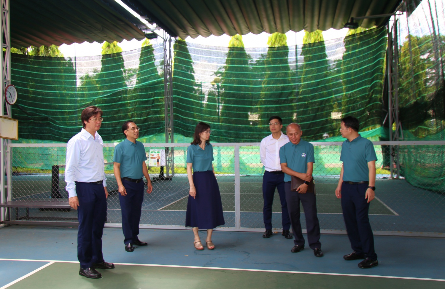 Chủ tịch Công đoàn Petrovietnam thăm, tặng quà NLĐ tại Nhà máy điện Nhơn Trạch 3 và 4 Chủ tịch Công đoàn Petrovietnam thăm, tặng quà NLĐ tại Nhà máy điện Nhơn Trạch 3 và 4