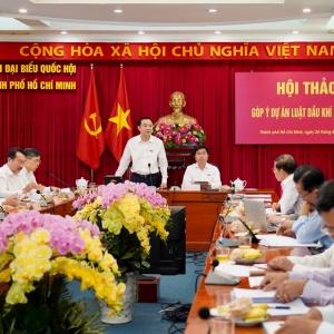 Sửa đổi Luật Dầu khí: Chuyển từ tư duy “kiểm soát” sang “kiến tạo phát triển”