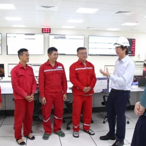 [VIDEO] Chủ tịch Công đoàn Petrovietnam thăm, động viên người lao động NMĐ Nhơn Trạch 3 và 4