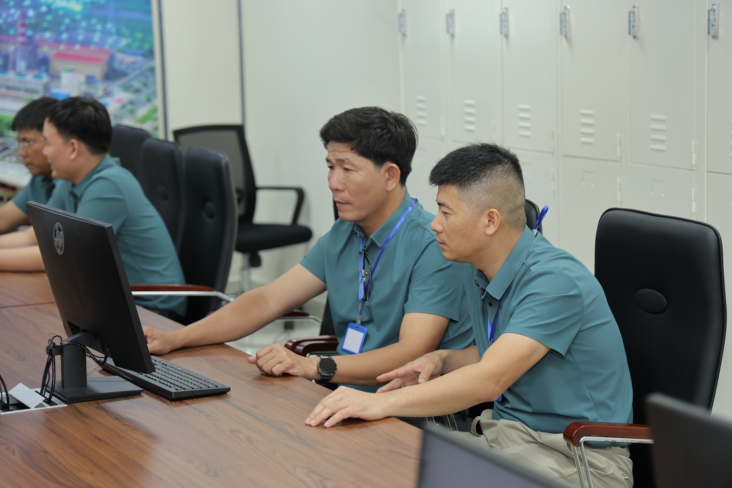 [Chùm ảnh] Sôi nổi Hội thi tay nghề Điện lực Dầu khí lần thứ IV năm 2026