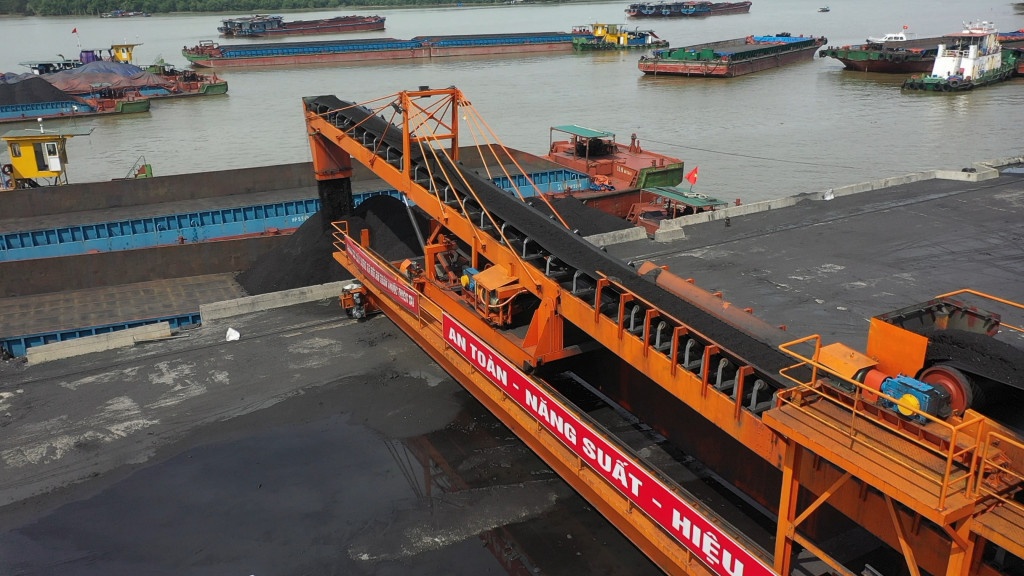 TKV giao ban sản xuất kinh doanh 