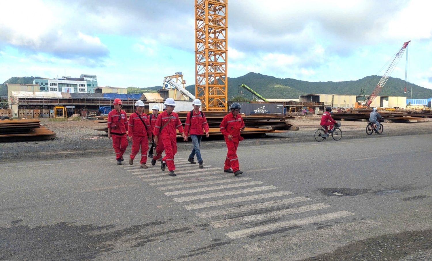 Tuổi trẻ PV Shipyard góp sức bảo đảm an toàn giao thông nội bộ