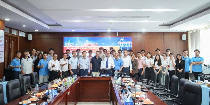 PVU tăng cường hợp tác quốc tế qua hội thảo khoa học chuyên sâu