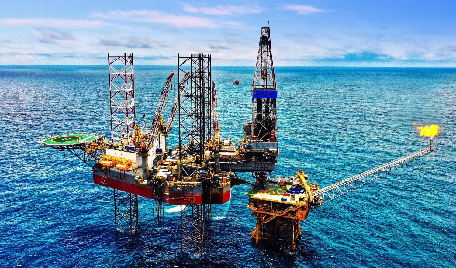 Chi nhánh của PV Drilling được Viện Dầu khí Hoa Kỳ cấp chứng nhận Quản lý và vận hành các giàn khoan ngoài khơi