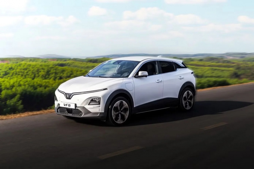 Đổi từ xe xăng sang VF 6, chủ xe nói về khoản lời hơn 100 triệu đồng sau 3 năm