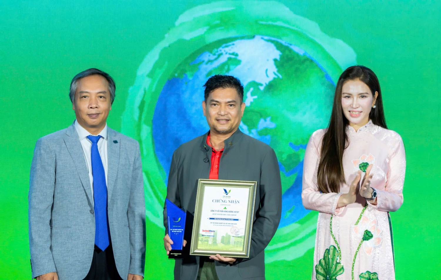 Vietjet liên tiếp hai năm được vinh danh trong Top Doanh nghiệp ESG Việt Nam Xanh