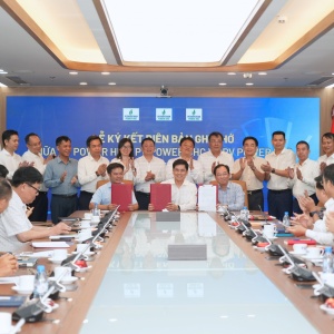 Ba đơn vị thành viên PV Power ký kết hợp tác phát triển năng lượng tái tạo