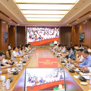Đảng ủy Petrovietnam học tập, quán triệt Nghị quyết số 10-NQ/TW của Bộ Chính trị