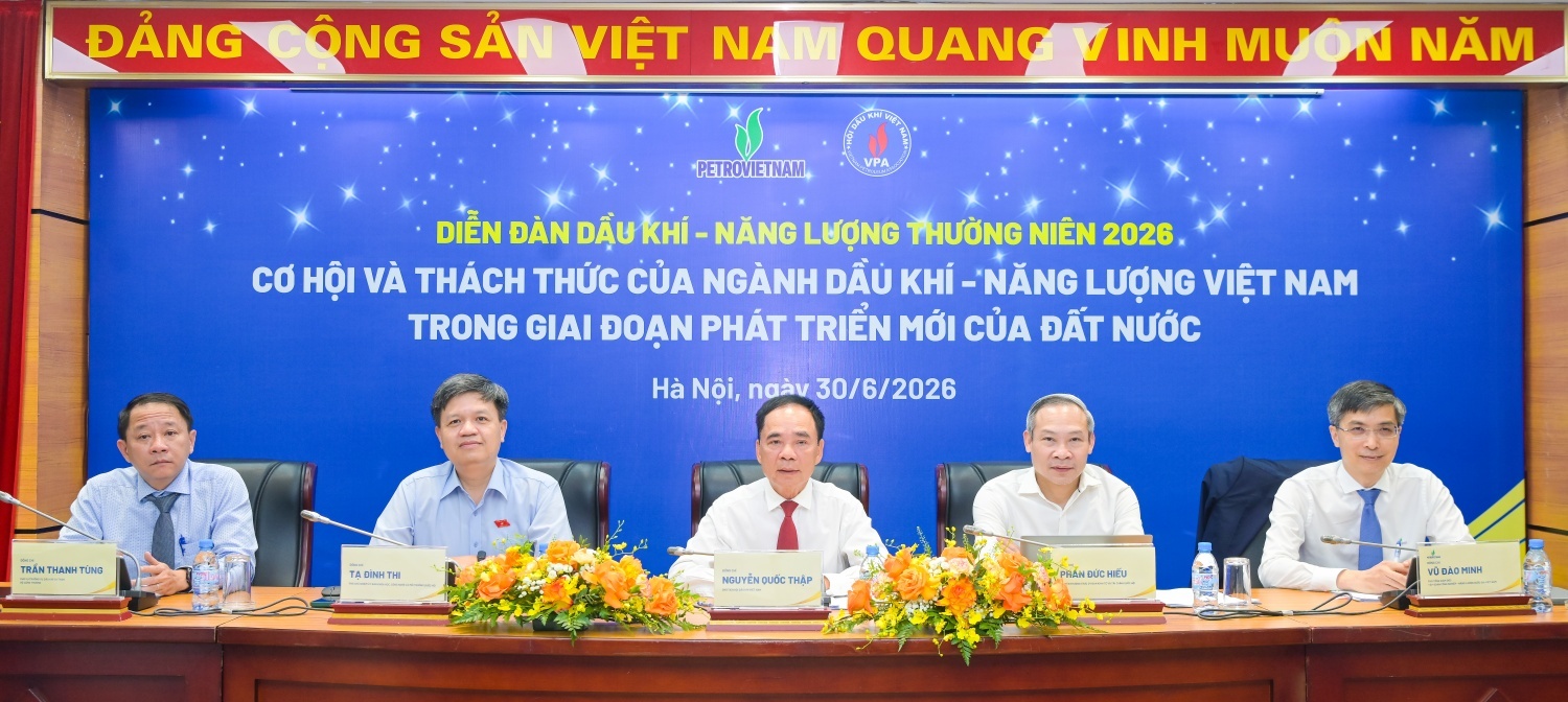 Tìm lời giải cho bài toán an ninh năng lượng và chuyển dịch xanh