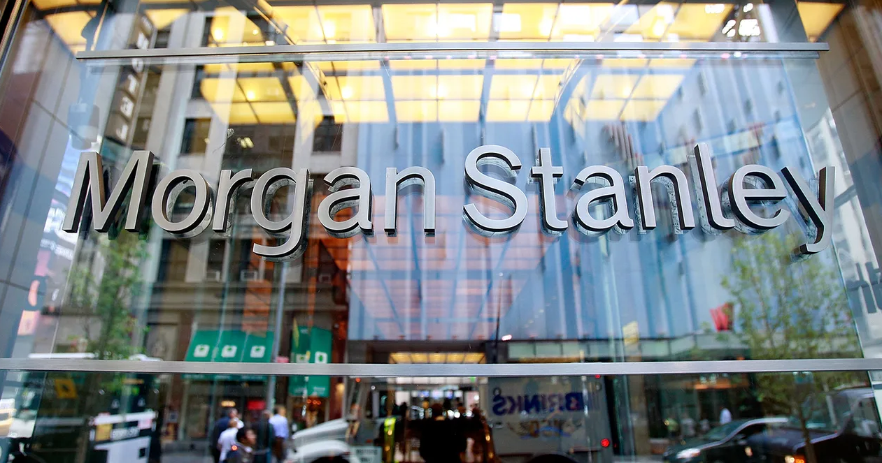 Morgan Stanley hạ mạnh dự báo giá dầu, cảnh báo dư cung trở lại