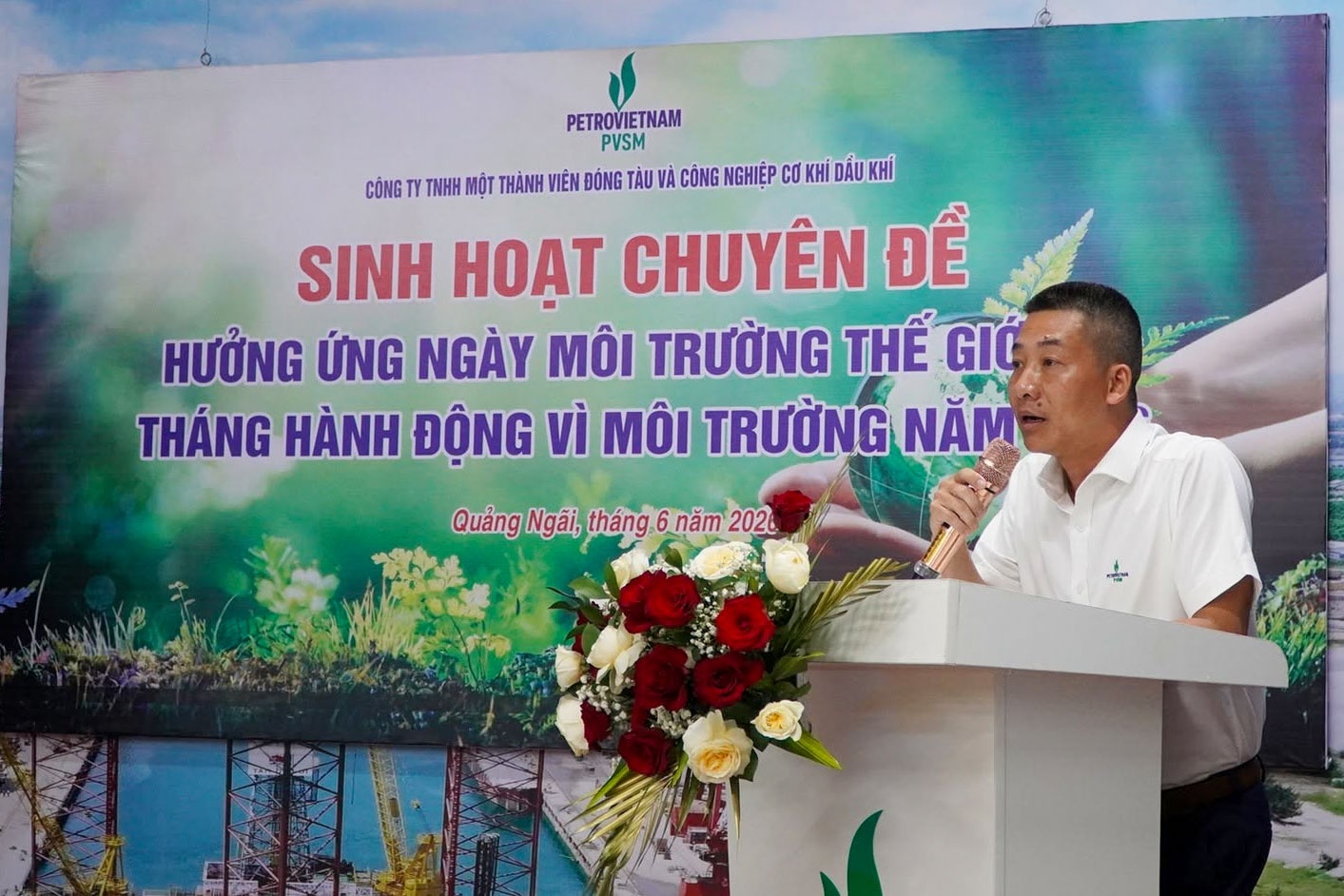 Hưởng ứng hoạt động vì môi trường, PVSM tổ chức sinh hoạt chuyên đề và ra quân vệ sinh nhà máy Hưởng ứng hoạt động vì môi trường, PVSM tổ chức sinh hoạt chuyên đề và ra quân vệ sinh nhà máy