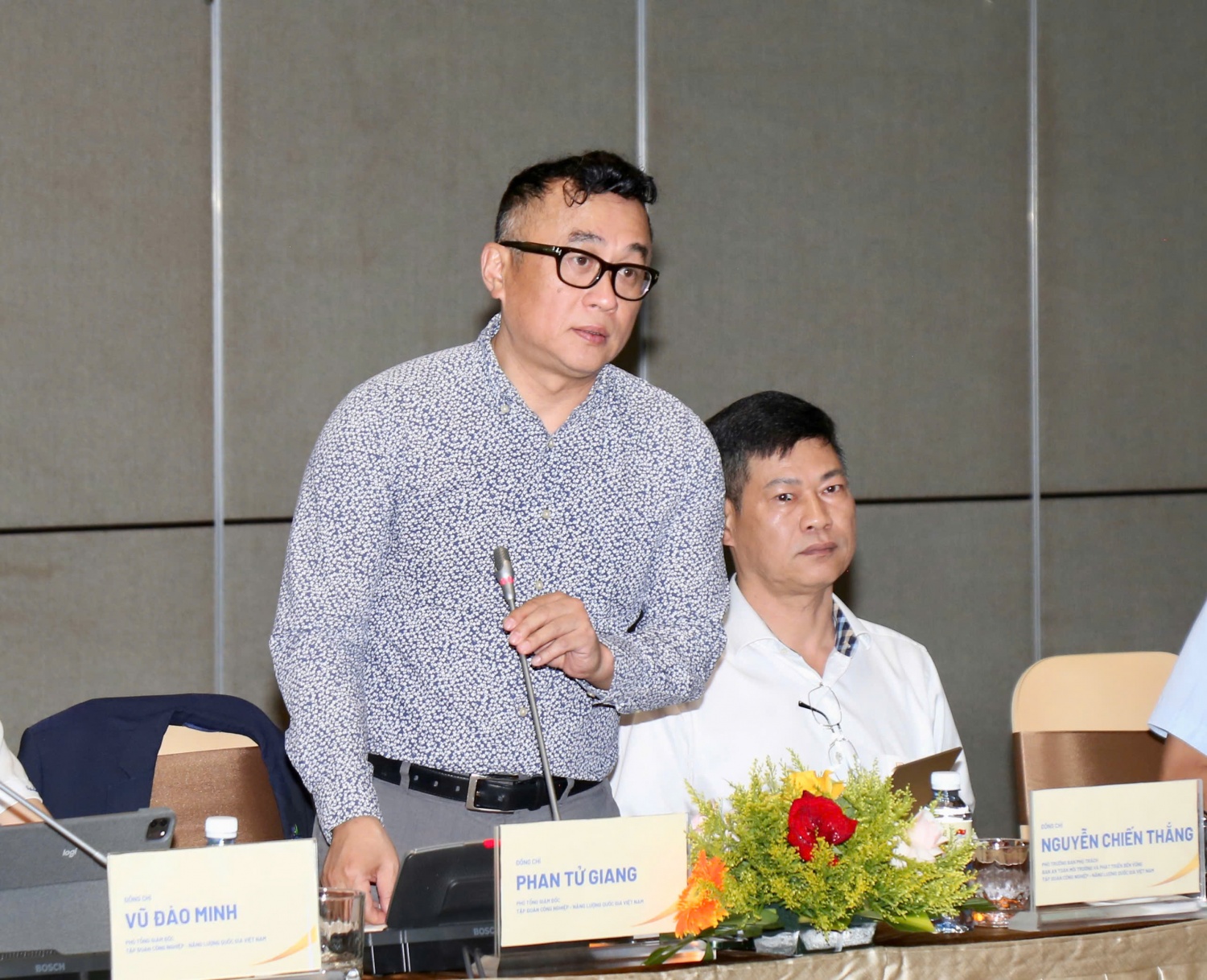 Petrovietnam thảo luận giải pháp nâng cao hiệu quả quản lý an toàn trong vận hành liên tục Petrovietnam thảo luận giải pháp nâng cao hiệu quả quản lý an toàn trong vận hành liên tục