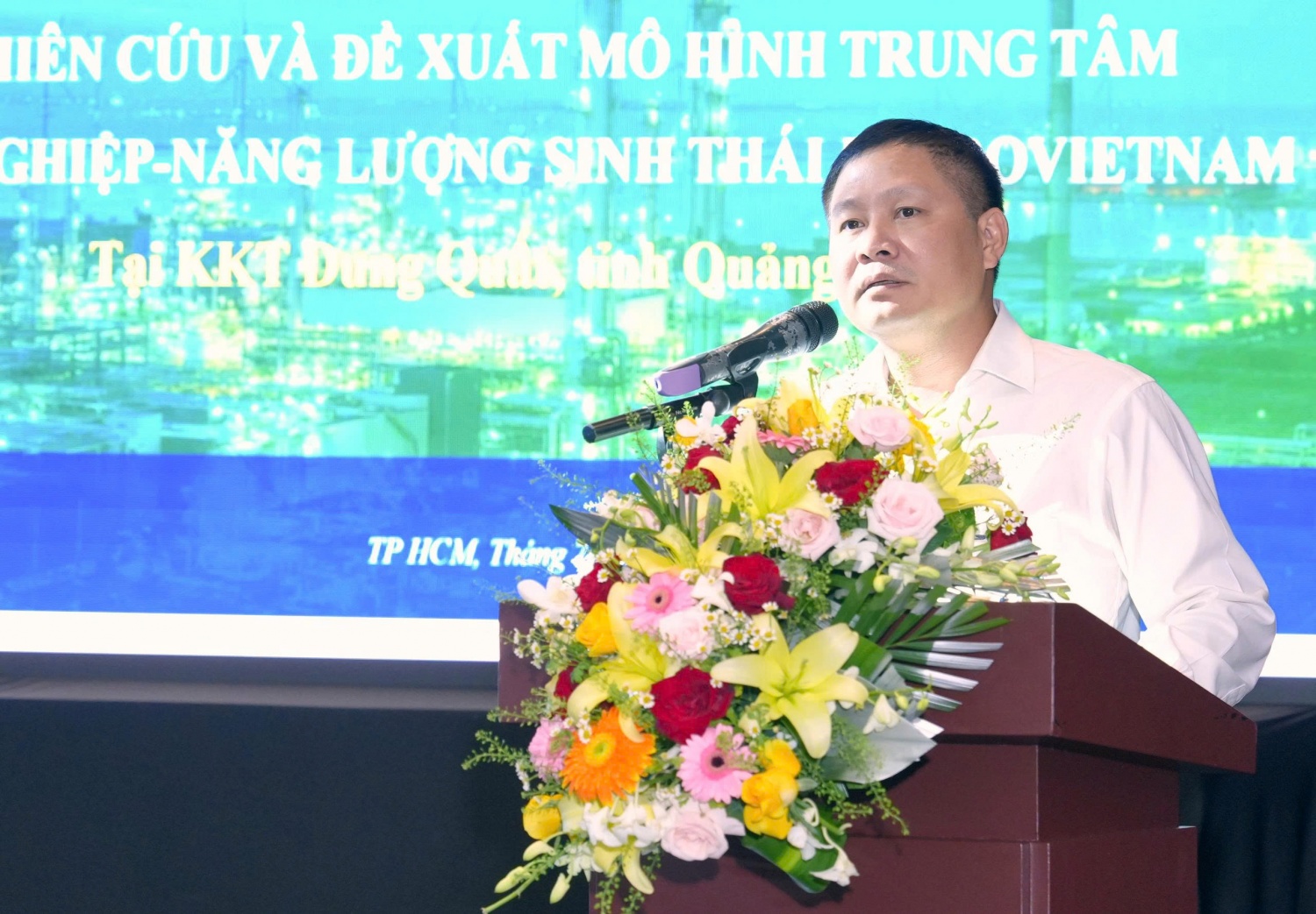 Petrovietnam phát huy vai trò người đại diện trong giai đoạn tăng trưởng mới Petrovietnam phát huy vai trò người đại diện trong giai đoạn tăng trưởng mới