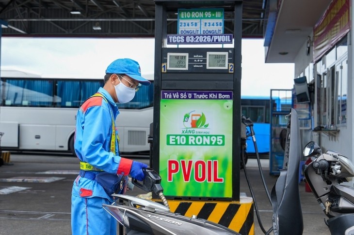 Một tháng triển khai xăng E10: Chất lượng không khí cải thiện rõ, tiêu thụ đạt hơn 1 tỷ lít