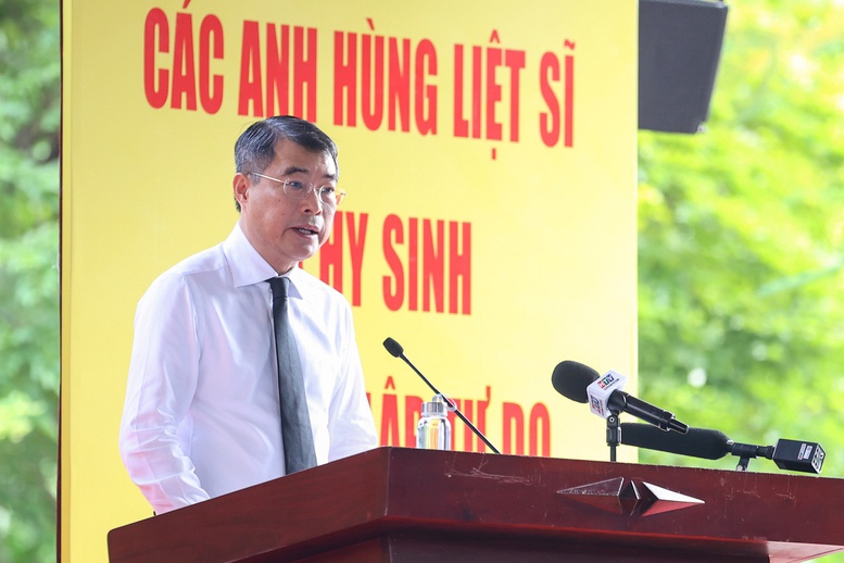 Thủ tướng Lê Minh Hưng: Bằng mọi giá, phải nỗ lực, quyết tâm cao nhất để tìm kiếm, quy tập và xác định danh tính hài cốt liệt sĩ
