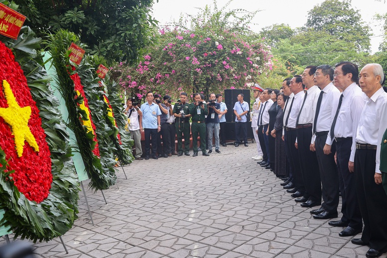 Thủ tướng Lê Minh Hưng: Bằng mọi giá, phải nỗ lực, quyết tâm cao nhất để tìm kiếm, quy tập và xác định danh tính hài cốt liệt sĩ