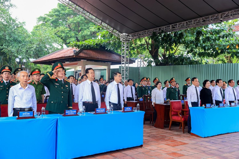 Thủ tướng Lê Minh Hưng: Bằng mọi giá, phải nỗ lực, quyết tâm cao nhất để tìm kiếm, quy tập và xác định danh tính hài cốt liệt sĩ