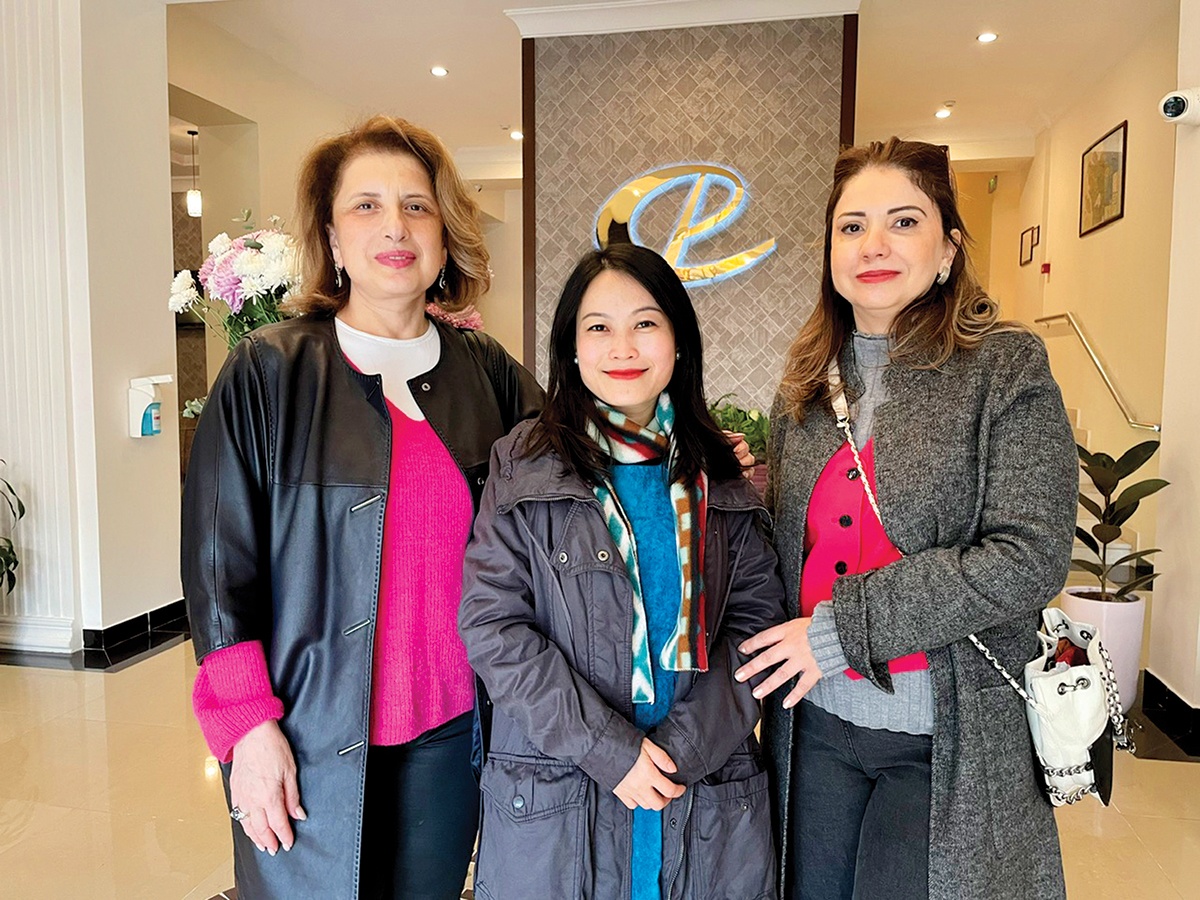 “Cái nắm tay” đi qua 67 năm