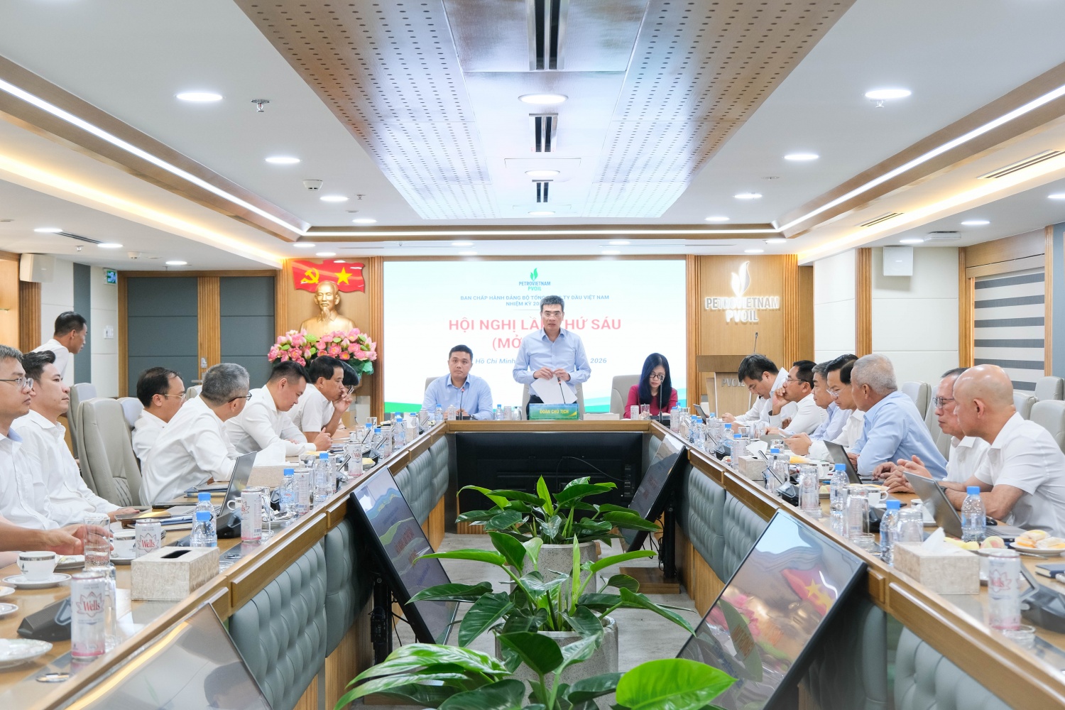 Đoàn Chủ tịch điều hành Hội nghị