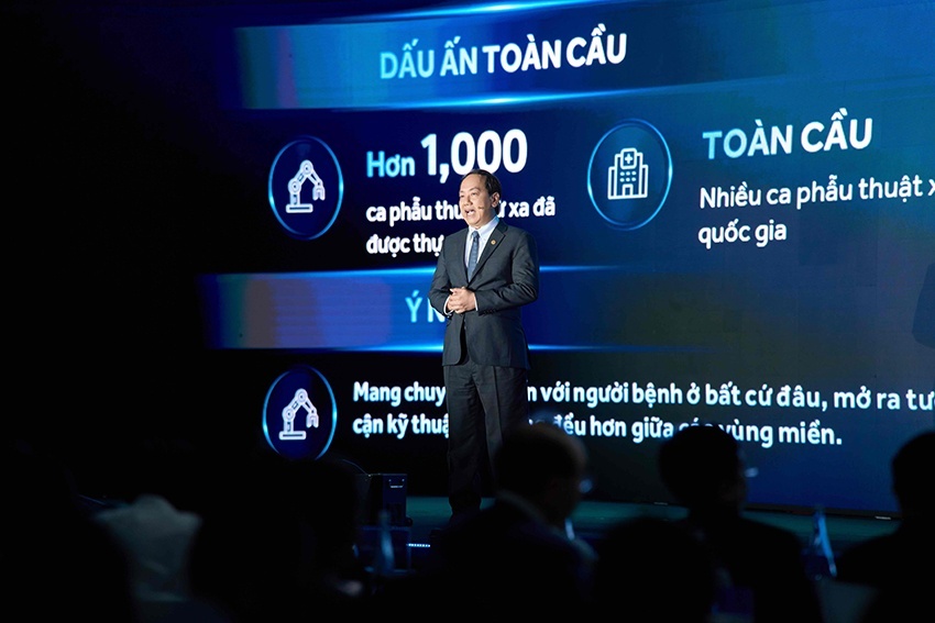 Giám đốc Vinmec Central Park: “Phẫu thuật robot chỉ ý nghĩa khi dành cho số đông” Giám đốc Vinmec Central Park: “Phẫu thuật robot chỉ ý nghĩa khi dành cho số đông”