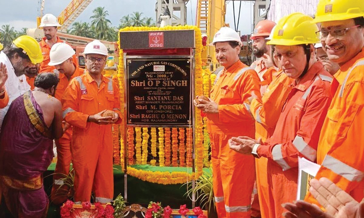 M. Porcia - Nhà lãnh đạo tiêu biểu của ngành khoan ONGC