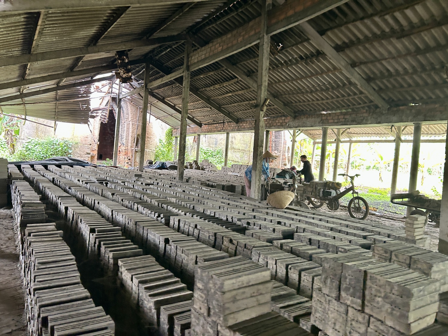 Những lò gạch trăm tuổi và giấc mơ di sản đương đại Mang Thít - Vĩnh Long