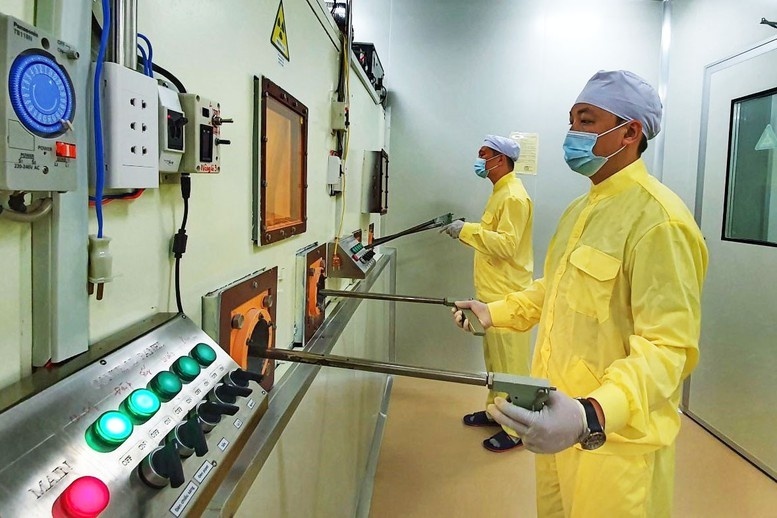 Đề xuất phụ cấp ưu đãi nghề cao nhất 70% với người làm việc trong lĩnh vực năng lượng nguyên tử Đề xuất phụ cấp ưu đãi nghề cao nhất 70% với người làm việc trong lĩnh vực năng lượng nguyên tử