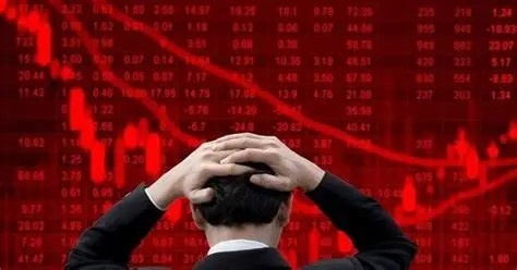 Tin nhanh chứng khoán ngày 13/7: VN Index giảm sâu, lực cầu cuối phiên giúp thị trường giữ mốc 1.800 điểm