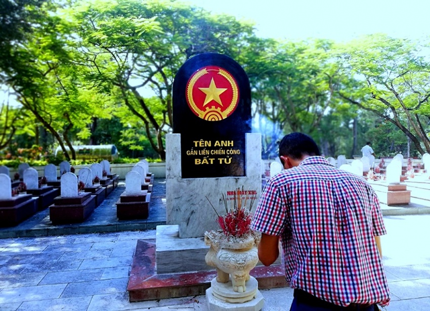 Trường Sơn chiều tháng 7 Trường Sơn chiều tháng 7
