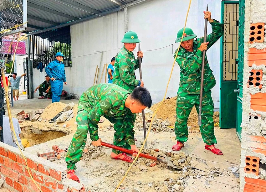 Nhà nghĩa tình trong mùa tri ân Nhà nghĩa tình trong mùa tri ân