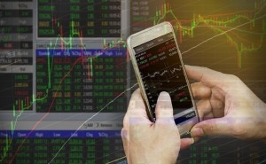 Nhận định thị trường chứng khoán ngày 14/7: Ưu tiên quản trị rủi ro, hạ tỷ trọng khi có nhịp hồi kỹ thuật