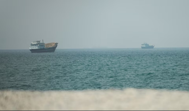 Lưu lượng tàu chở dầu qua eo biển Hormuz giảm mạnh