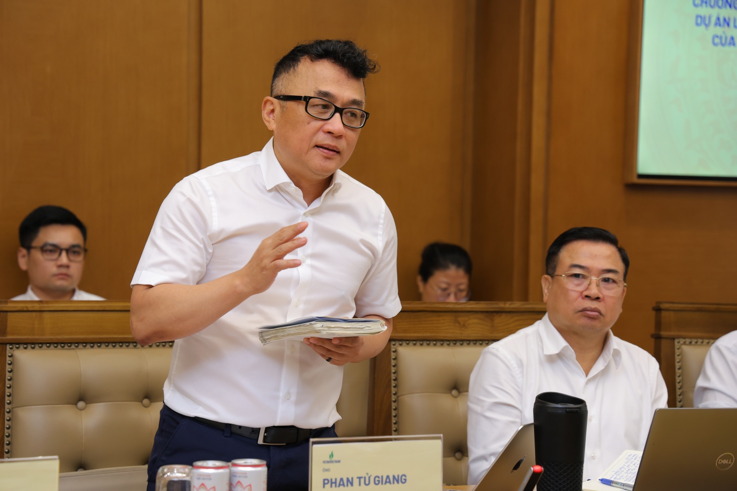Xây dựng hành lang pháp lý hoàn thiện, khả thi, thúc đẩy ngành năng lượng phát triển bền vững Xây dựng hành lang pháp lý chất lượng, khả thi, thúc đẩy ngành năng lượng phát triển bền vững