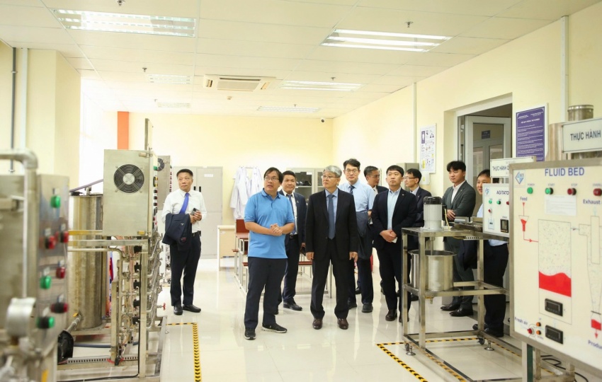 PVU và KINGS ký kết hợp tác chiến lược, đẩy mạnh đào tạo nguồn nhân lực hạt nhân chất lượng cao PVU và KINGS ký kết hợp tác chiến lược, đẩy mạnh đào tạo nguồn nhân lực hạt nhân chất lượng cao