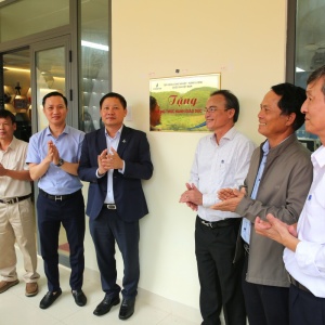 BSR lan tỏa nghĩa tình đến miền Tây Quảng Ngãi, khánh thành 2 phòng STEM tại địa phương