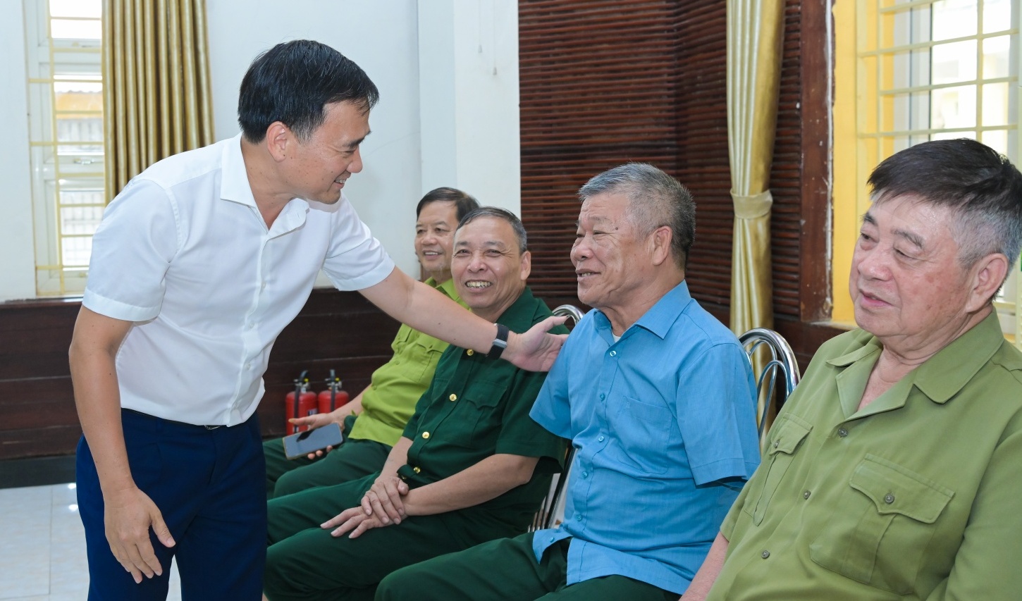 Petrovietnam thăm, tặng quà tri ân các thương binh tại Thuận Thành, Bắc Ninh