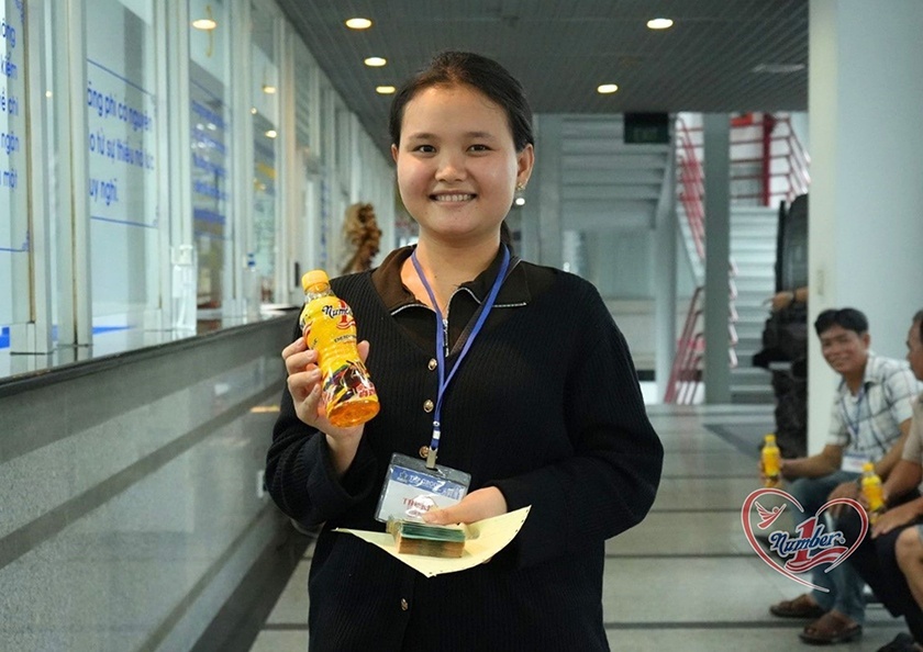 Hơn 350.000 lượt trúng thưởng và những khoảnh khắc đáng nhớ phía sau mỗi lần xé nhãn